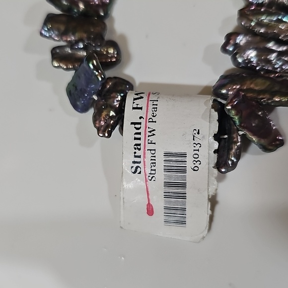 NWT~Strand Of Pearl Beads 14-18mm Dark Grey W/ Iridescent Colors - Picture 6 of 7